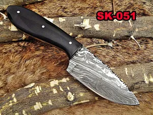 7.5" Long Damascus Steel Hand Forged Compact Skinning Knife, 4" Drop Point Full Tang Blade, 2 Tone Dollar Wood Scale, Cow Hide Leather Sheath