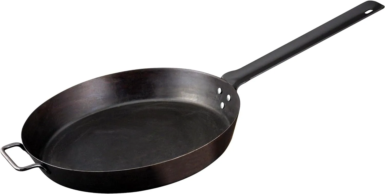 Camp Chef Lumberjack Skillet - Large, Non-Stick Skillet Pan - Perfect for Camping & Outdoor Cooking - 20"
