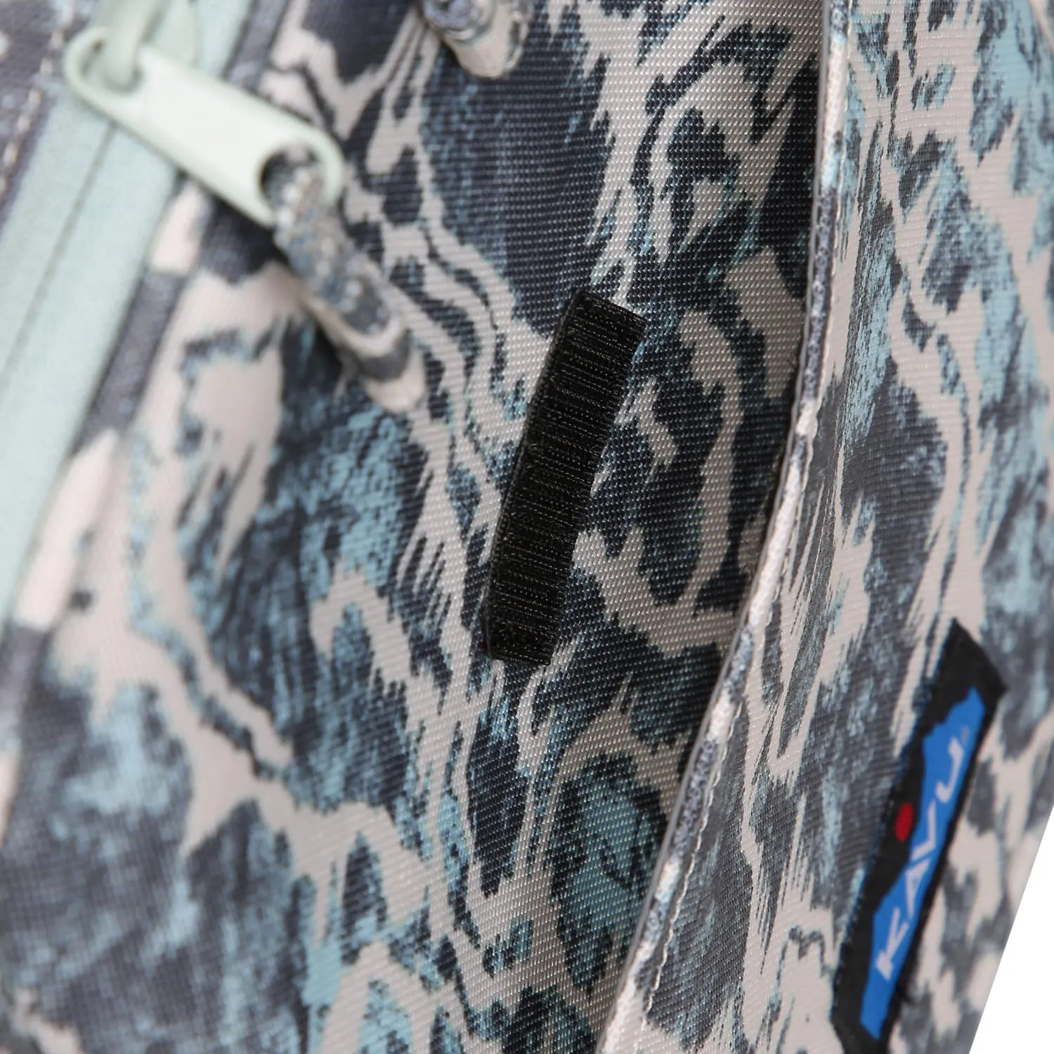 KAVU Bite Box Crossbody Cooler Bag