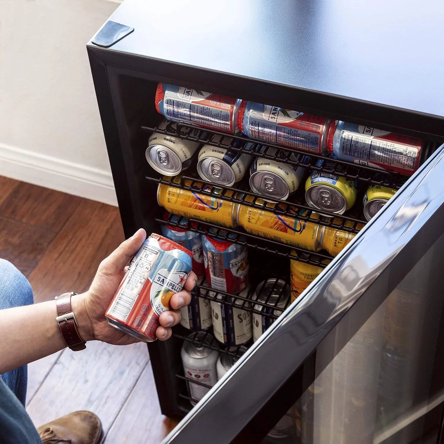 NewAir Beverage Refrigerator 126 Cans, Free Standing Cooler with Right Hinge Glass Door Beverage Cooler, Mini Fridge Beverage Organizer For Beer, Wine, Soda, And Cooler Drinks