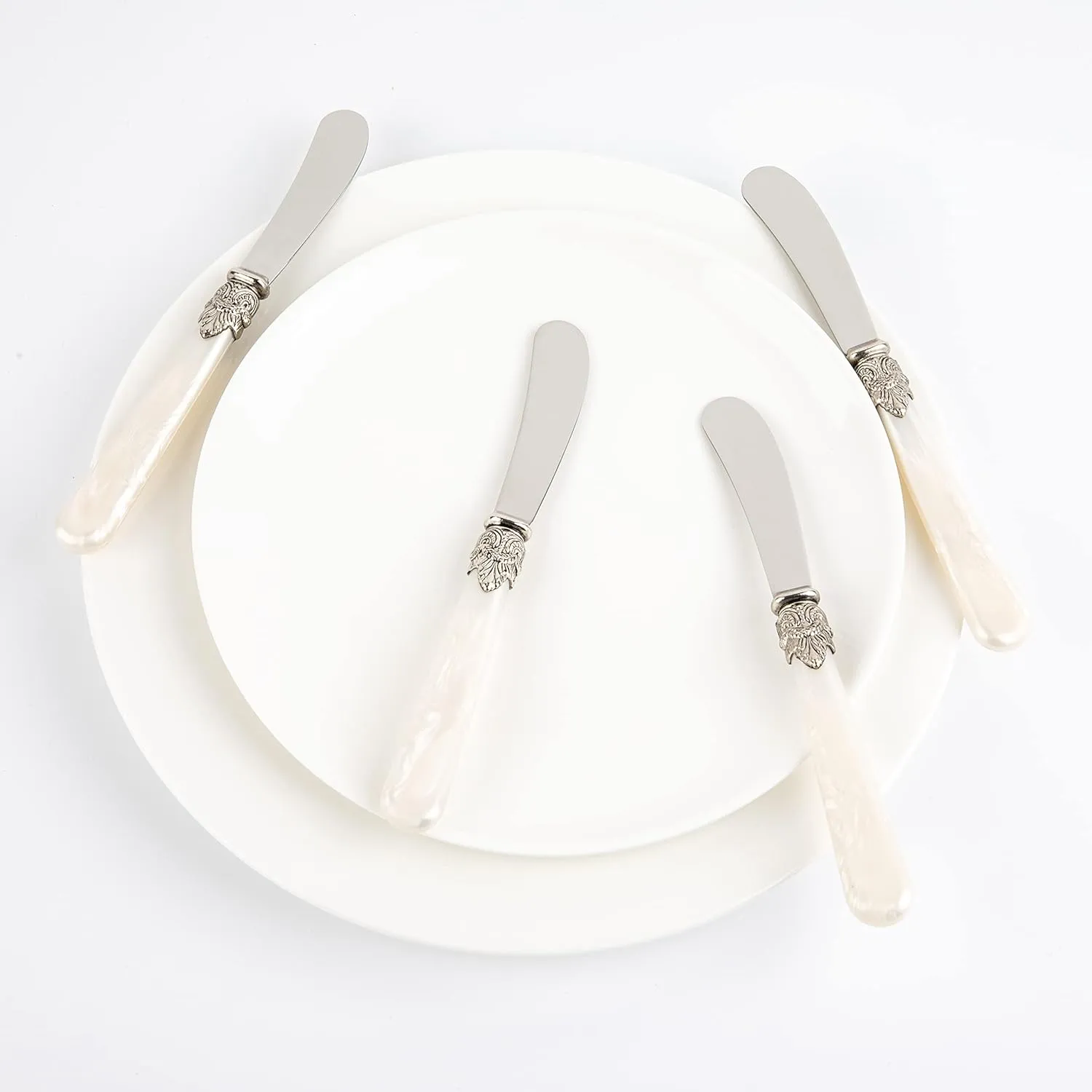 REVERIE Collection 4-piece Stainless Steel Butter Spreader Cheese Knife, Giftable Butter Knives set, Bread Knife set(4, White Handle)