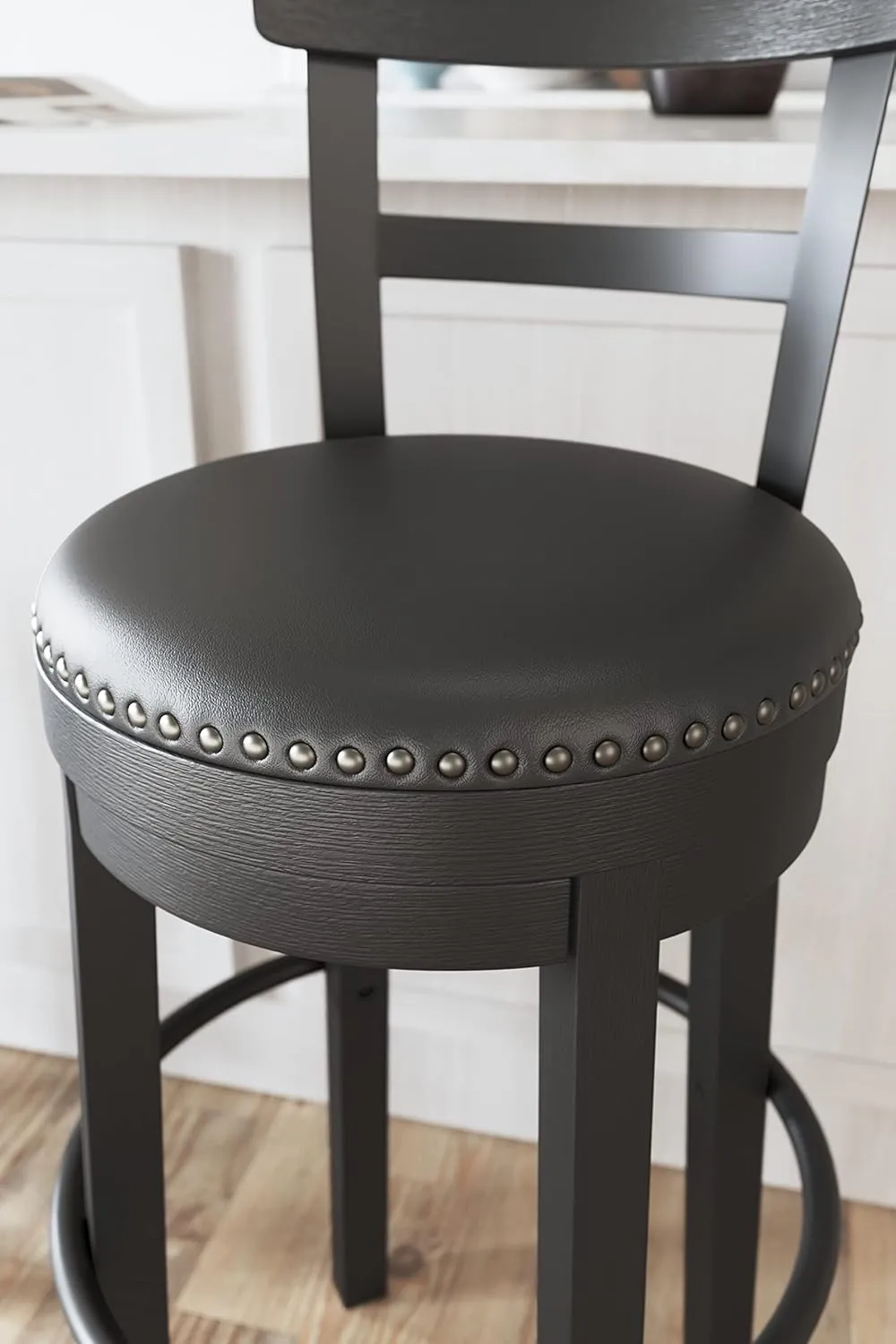 Signature Design by Ashley Valebeck 30.38" Casual Pub Height Upholstered Swivel Barstool, Black